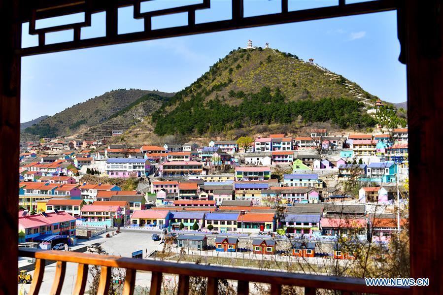 Solu??es de alívio da pobreza melhoram padr?o de vida das pessoas na aldeia Nanpingtouwu