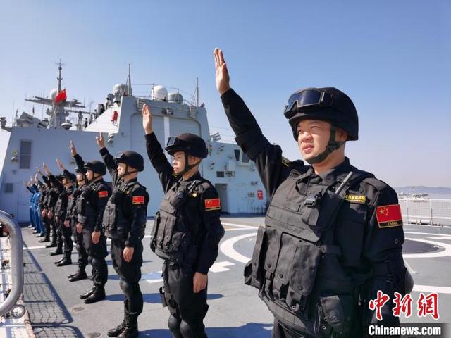 China envia nova frota naval para miss?o de escolta

