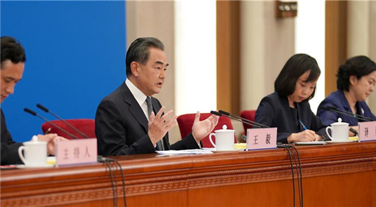 Chanceler chinês apela à uni?o de esfor?os na constru??o de comunidade de destino comum para a humanidade