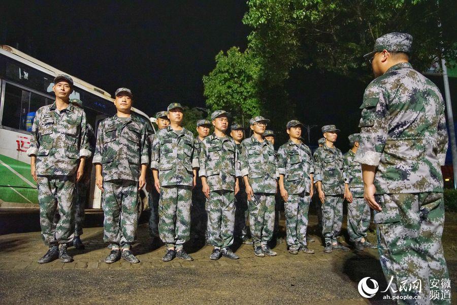 Província de Anhui constrói pontes flutuantes improvisadas em tempo recorde para garantir realiza??o do vestibular chinês