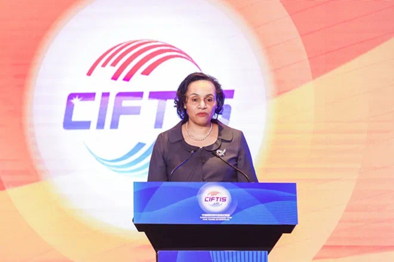 Mo?ambique considera desafios da pandemia como oportunidades e espera cooperar em novas áreas com China