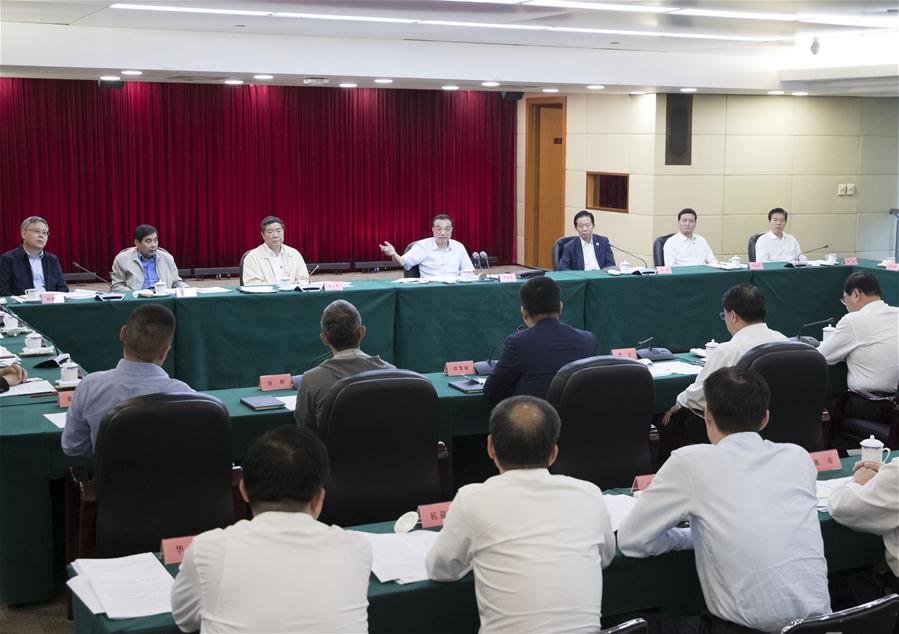 Primeiro-ministro chinês sublinha reforma, abertura e empregos durante viagem de inspe??o