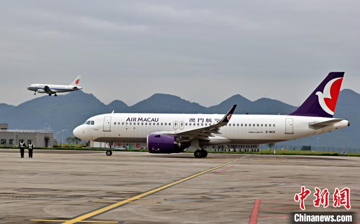 Linha aérea entre Chongqing e Macau recuperada com cinco voos semanais

