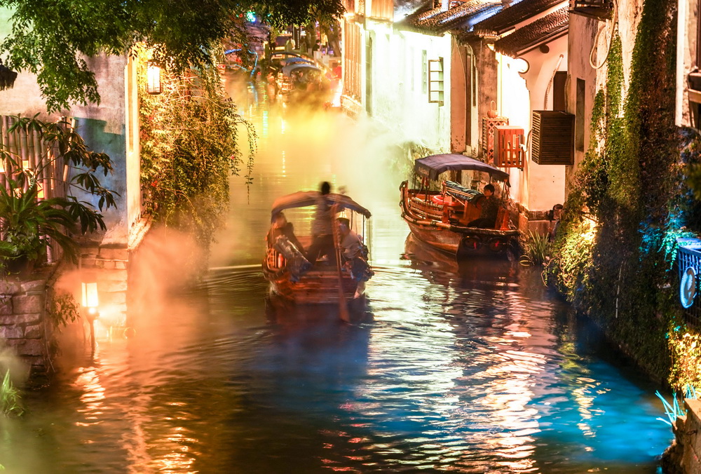 Galeria: paisagem noturna da vila de Zhouzhuang

