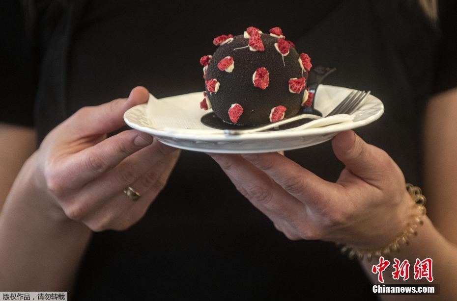 Cafeteria lan?a bolo com design de vírus como epidemia se espalha na República Tcheca