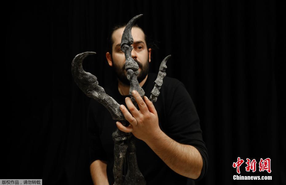 Fran?a leiloa fóssil de esqueleto de alossauro por mais de um milh?o de euros