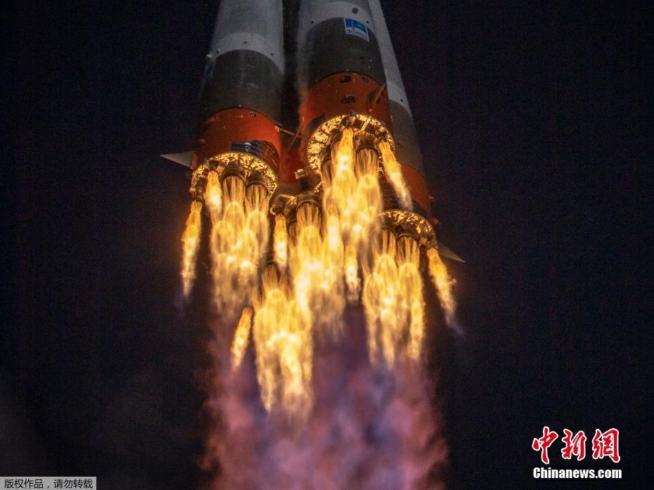 Nave russa tripulada chegou à Esta??o Espacial Internacional em apenas 3 horas