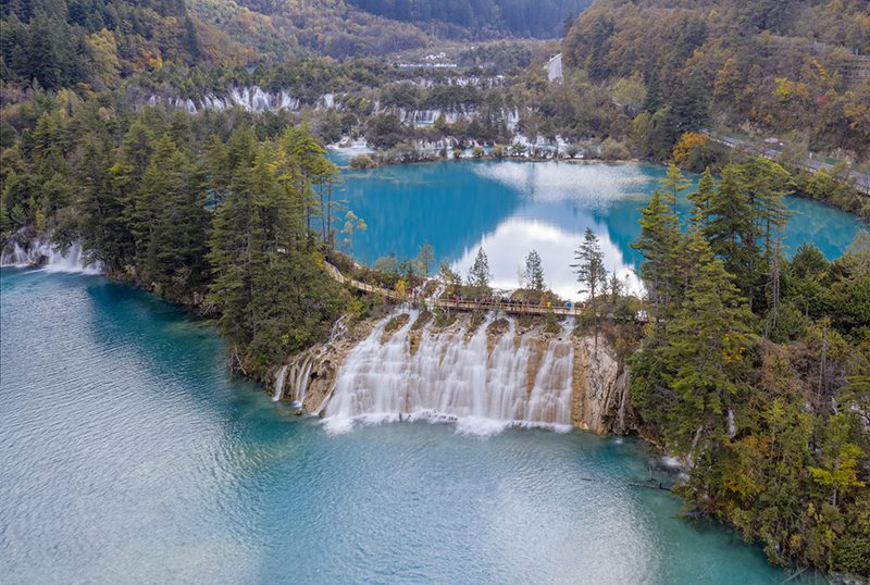 Galeria：paisagem outonal de Jiuzhaigou 