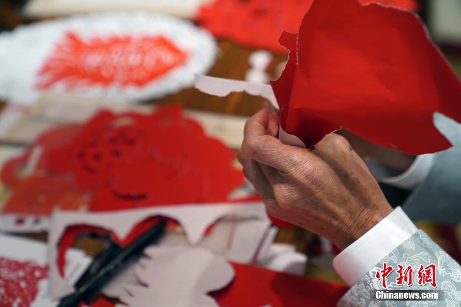 Patrim?nio cultural imaterial da China exibido na CIIE