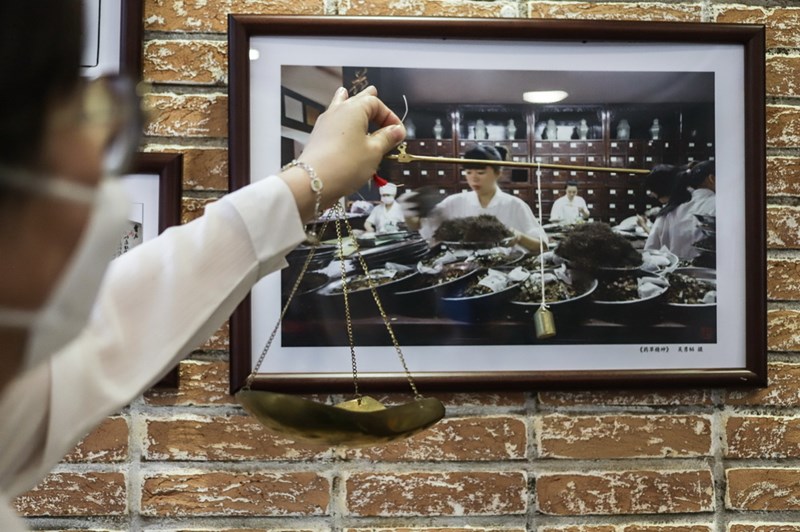 Clínica de Medicina Tradicional Chinesa no Brasil beneficia popula??o local