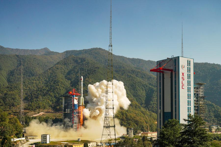 China lan?a satélite Gaofen-14 com sucesso