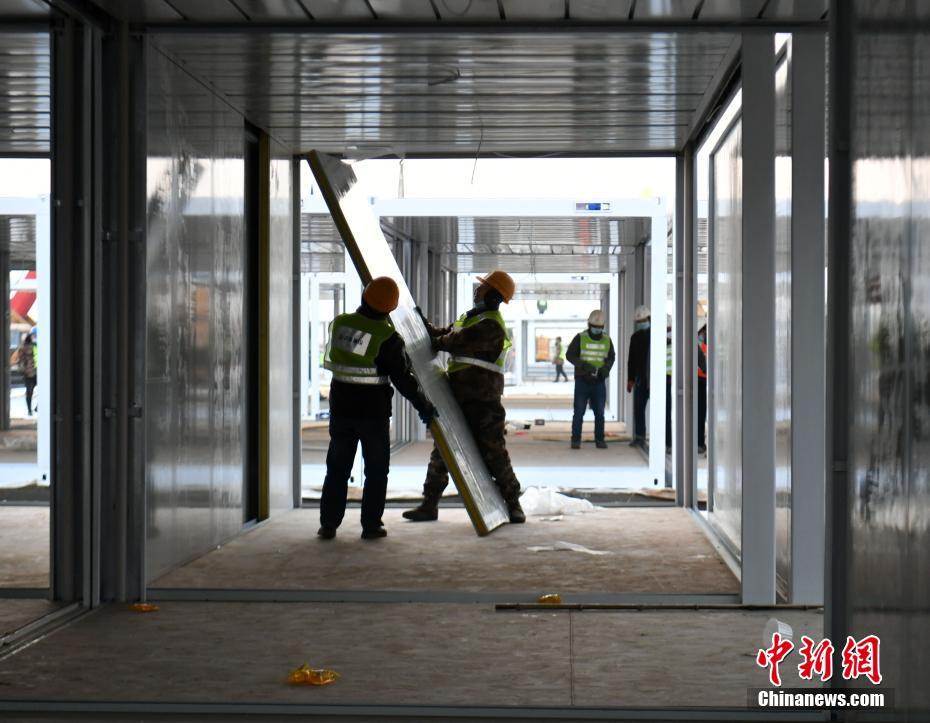 Galeria: centro de isolamento em constru??o em Shijiazhuang