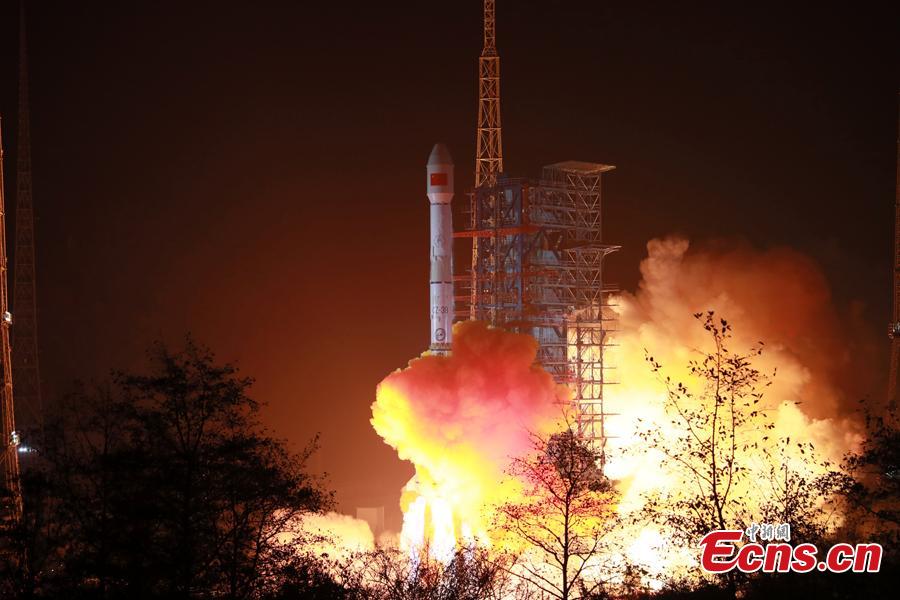 China lan?a novo satélite de telecomunica??es móveis com sucesso