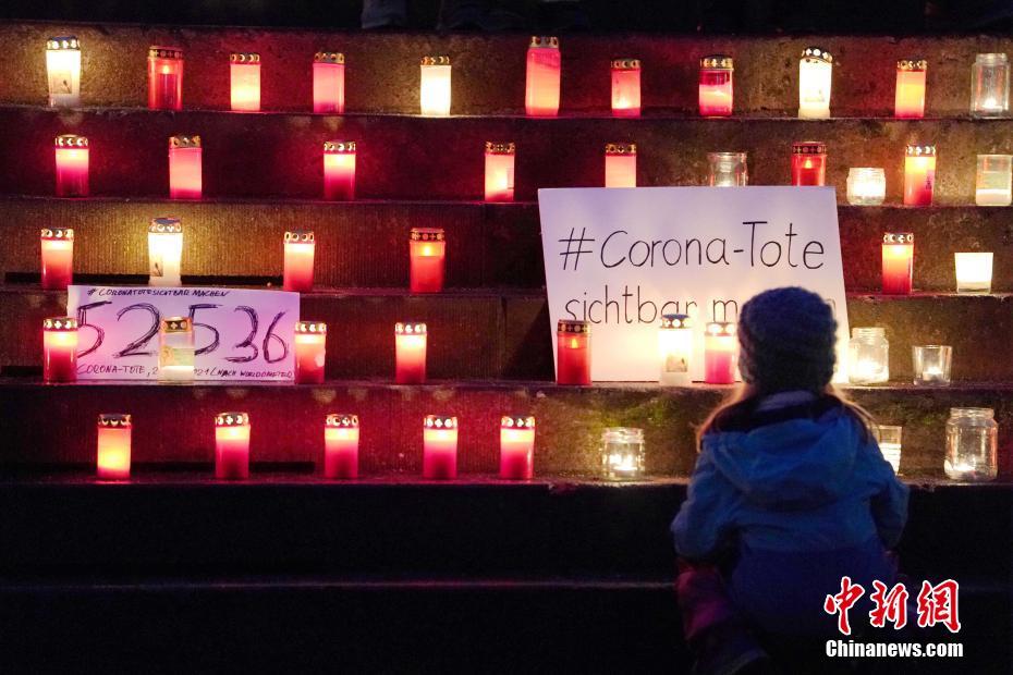 Alemanha: cidad?os de Berlim acendem luzes para homenagear vítimas da pandemia