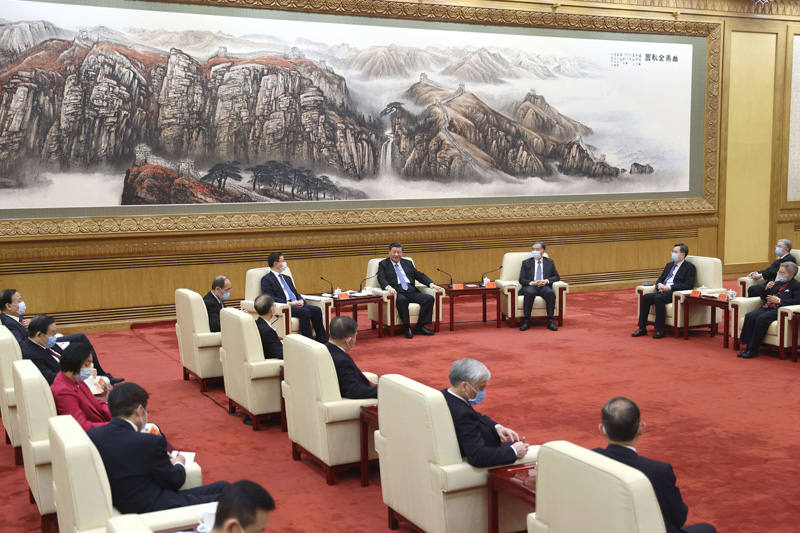 Xi participa de reuni?o de Ano Novo Chinês e estende sauda??es a personalidades que n?o s?o do PCCh