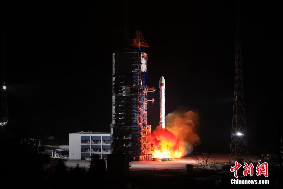 China lan?a com sucesso novo satélite experimental de tecnologia da comunica??o