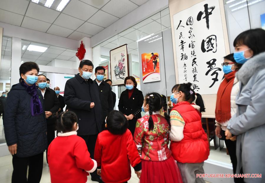 Xi expressa sauda??es de Ano Novo Chinês desejando uma China próspera

