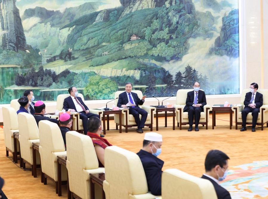 Mais alto conselheiro político expressa sauda??es do festival a personalidades e crentes religiosos