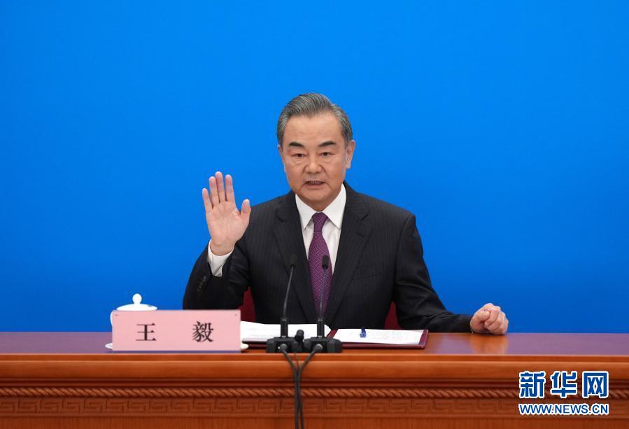 Coletiva de imprensa da 4a sess?o anual da 13a APN é realizada em Beijing