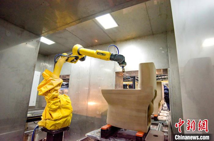 Fujian: Primeira fábrica de ceramica inteligente 5G