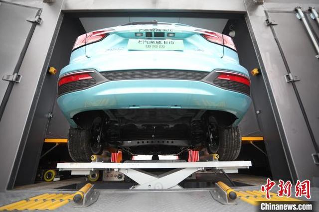 Primeira esta??o de troca de bateria de energia nova de Shanghai entra em opera??o