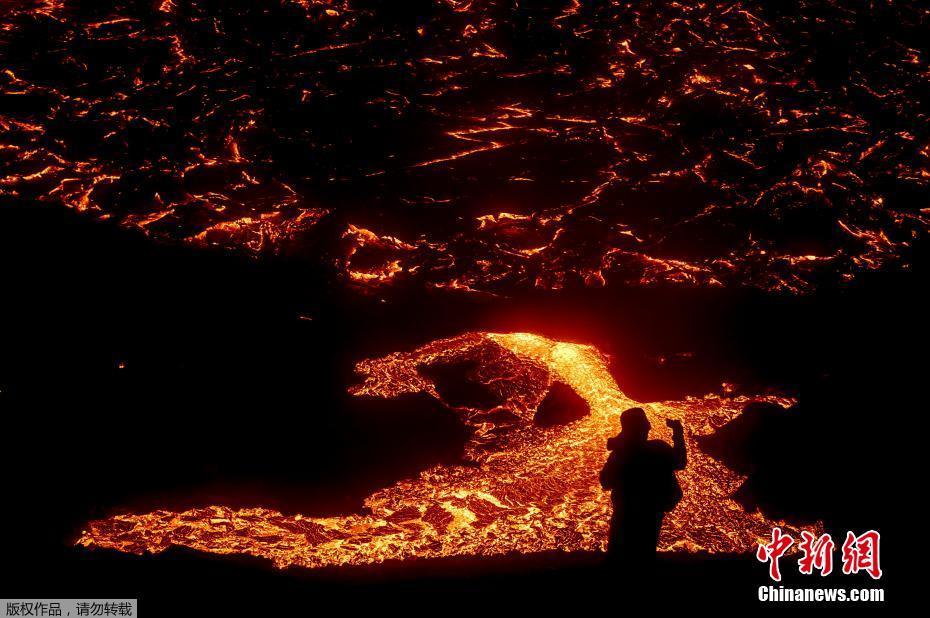 Islandia: vulc?o entra em erup??o