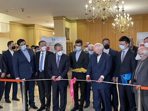 China e Ir? prometem promover la?os bilaterais e paz regional