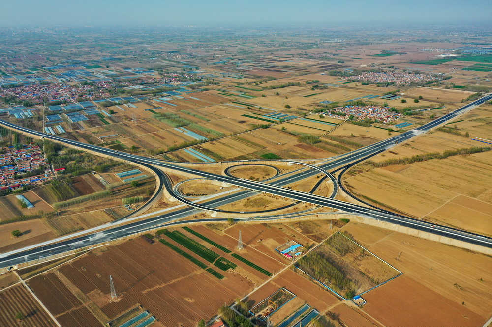 Via expressa Beijing-Dezhou está em constru??o