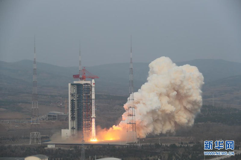 China lan?a novo satélite para pesquisa do ambiente espacial