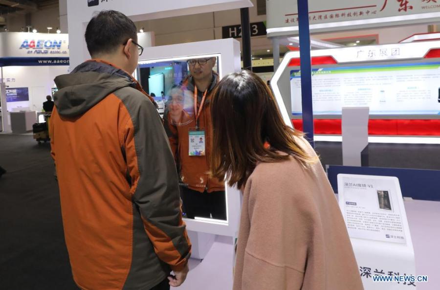 Shanghai recebe 8a Feira Internacional de Tecnologia da China