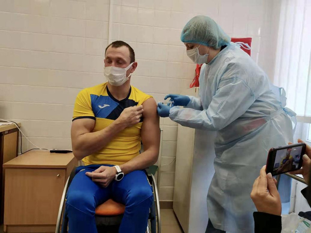 Delega??o olímpica ucraniana tomará vacina chinesa contra a Covid-19