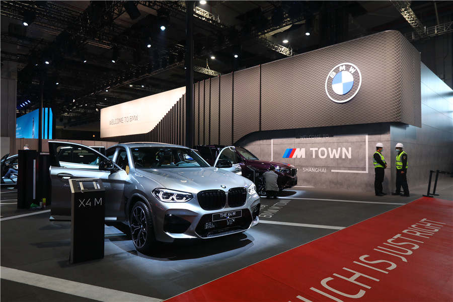 Modelos mais avan?ados de automóveis elétricos s?o exibidos em Shanghai