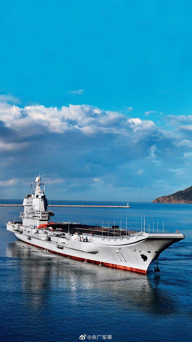 China celebra 72o aniversário do estabelecimento da Marinha