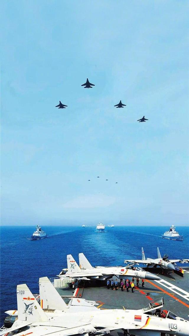 China celebra 72o aniversário do estabelecimento da Marinha