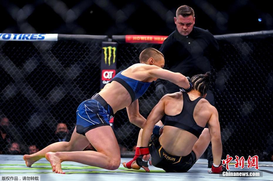 UFC 261: Zhang Weili foi nocauteada por Rose Namajunas e perdeu cintur?o
