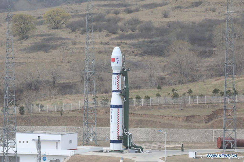 China lan?a nove satélites comerciais