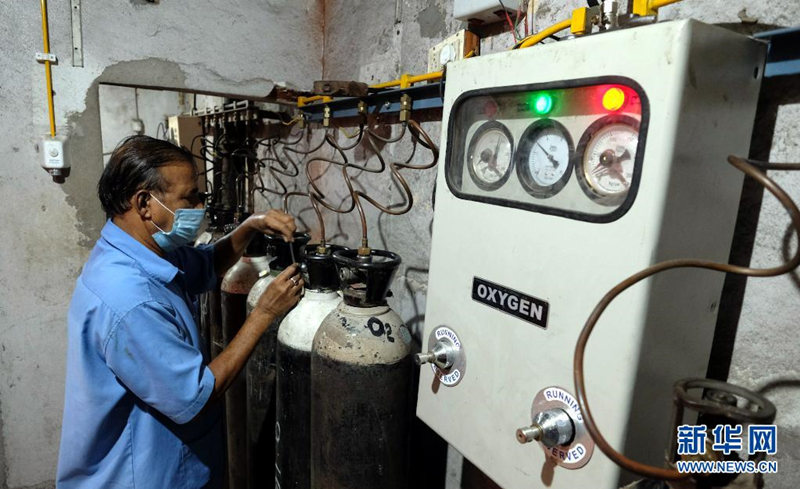 índia acelera produ??o de suprimentos médicos anti-epidêmicos