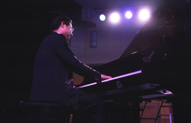 Dan?arinos e músicos redefinem significado de deficiência