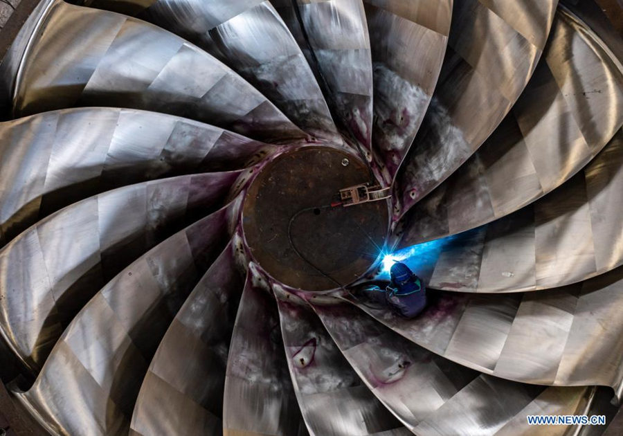 Esta??o hidrelétrica Baihetan está em constru??o