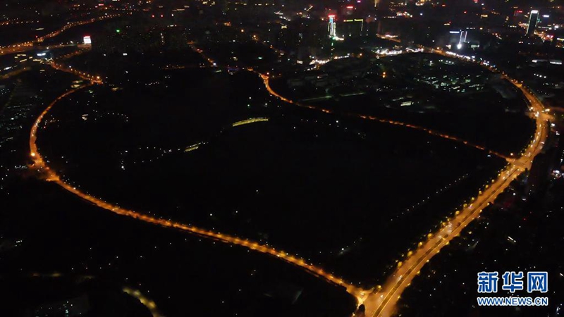 China possui estrada romantica em forma de cora??o