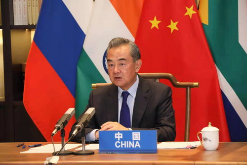 Wang Yi participa na reuni?o de chanceleres do BRICS