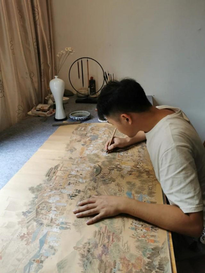 Pintura feita à m?o mostra cenas de preven??o e controle da pandemia na China