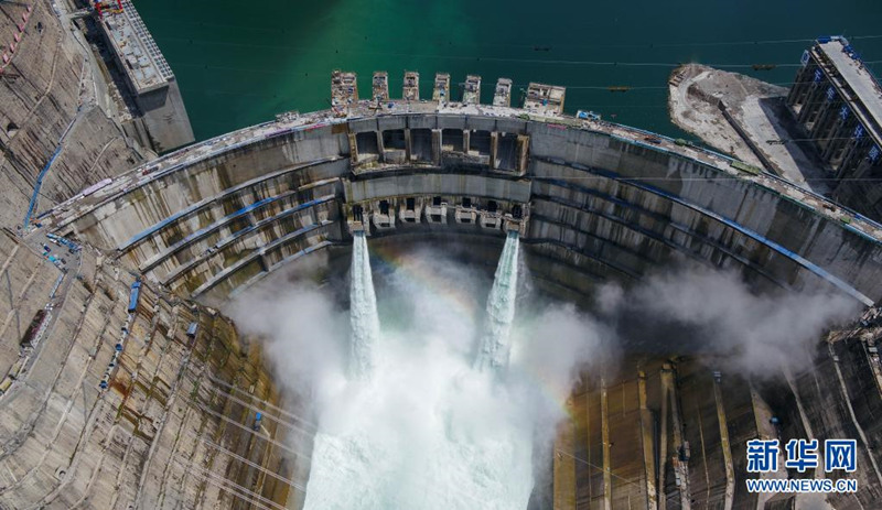 Primeiro lote de unidades da Esta??o Hidrelétrica de Baihetan é colocado em opera??o