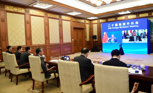 China fornece mais de 450 milh?es de doses de vacina a quase 100 países