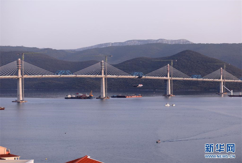 Ponte transfronteiri?a de Pelje?ac construída por empresa chinesa é selada na Croácia?
