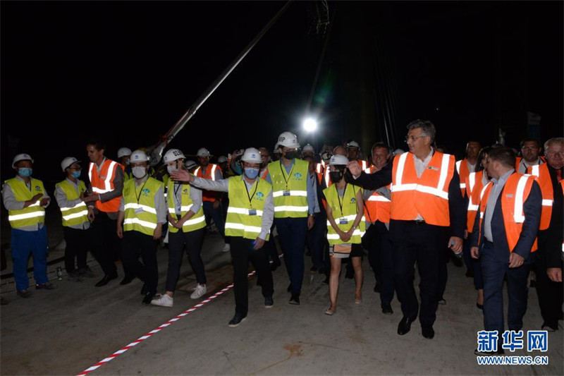 Ponte transfronteiri?a de Pelje?ac construída por empresa chinesa é selada na Croácia?