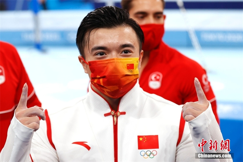 Olimpíadas: Liu Yang conquista medalha de ouro nas argolas