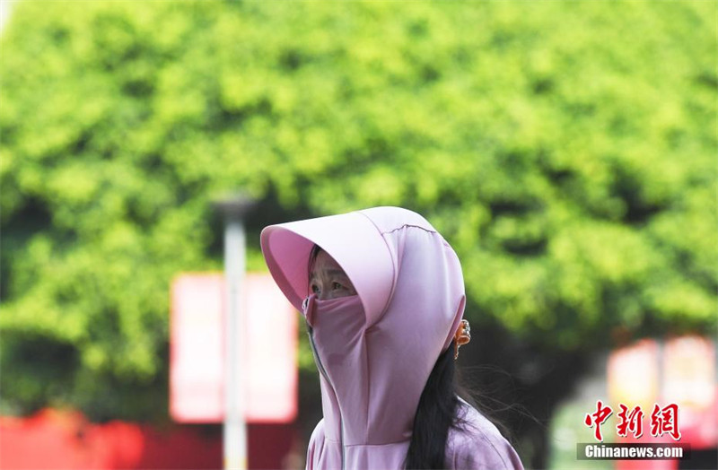 Sudoeste da China emite aviso meteorológico vermelho