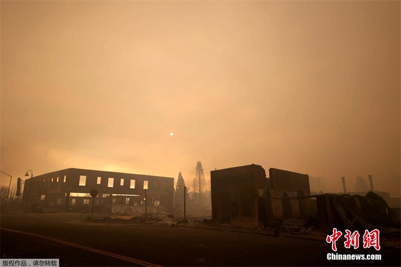 EUA: Incêndios florestais continuam devastando a Califórnia??