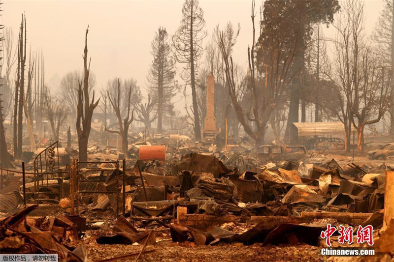 EUA: Incêndios florestais continuam devastando a Califórnia??